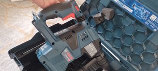 Taladro percutor Bosch Professional