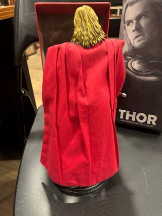 Muñeco Thor crrazy toys