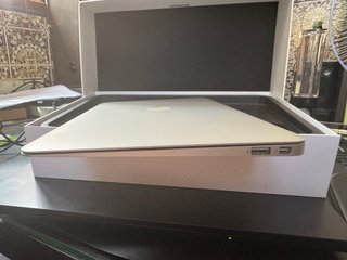 MacBook Air Gris/Plateado