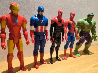 Muñecos Marvel