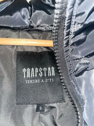 Chaqueta Trapstar  Original talla S pero es una m