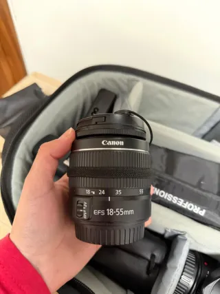 Cámara Canon EOS 1300D + Accesorios