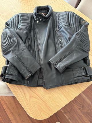 Chaqueta de piel moto hombre