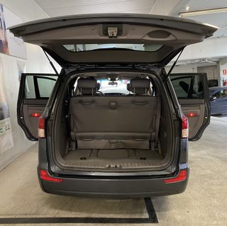 SsangYong Rodius e-Xdi Limited Auto
