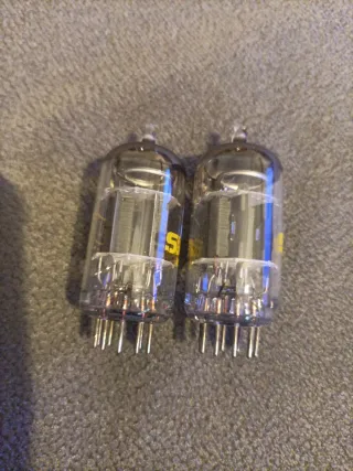 Válvulas Sylvania 5751 made in USA nuevas