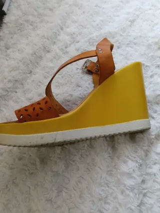 Sandali donna marrone/giallo n.40