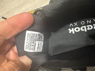 Reebok Nano X5 Hombre Talla 42 Negro/Dorado