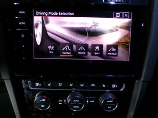 Volkswagen Golf GTI PERFORMANCE 245cv DSG 10/2017