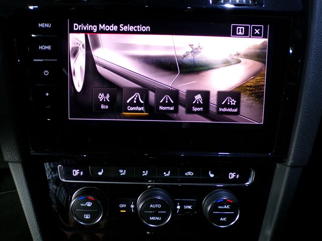 Volkswagen Golf GTI PERFORMANCE 245cv DSG 10/2017