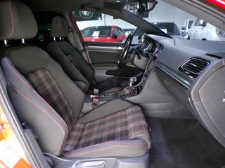 Volkswagen Golf GTI PERFORMANCE 245cv DSG 10/2017