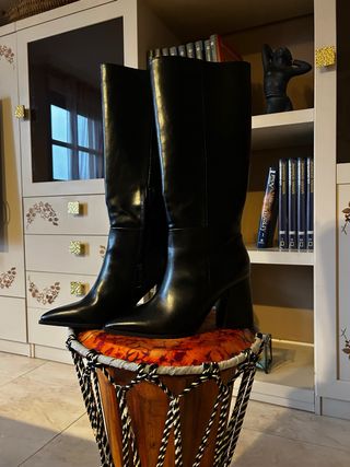 Botas altas Stradivarius negras