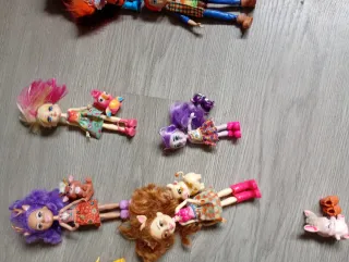 Lote Enchantimals Muñecas y Accesorios