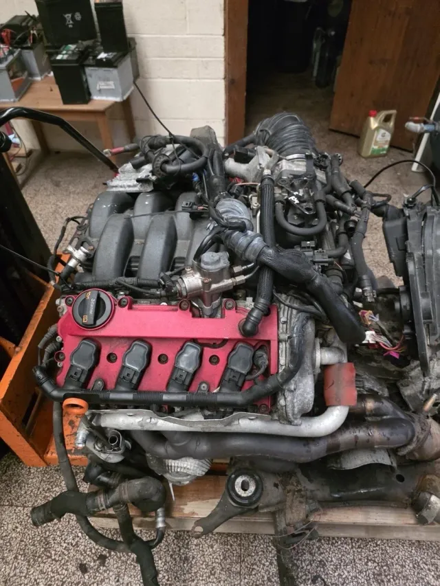Motor Audi RS4 4.2 V8 2008