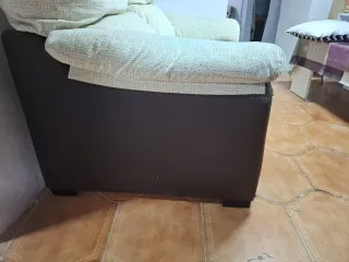 Sofá de 2 plazas beige y marrón