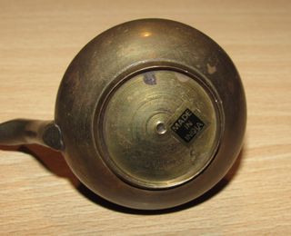 Conjunto di teiere orientali in miniatura Yixing dalla Cina