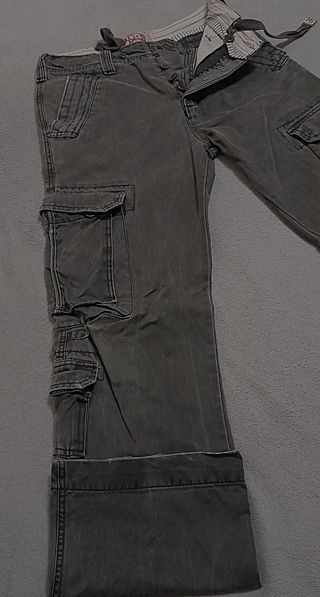 Calça Cargo Preta Larga