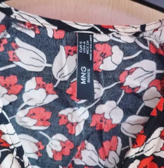 Blusa estampada floral