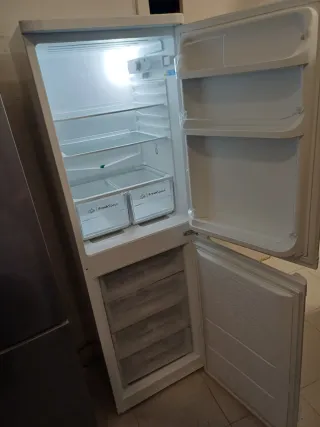 NEVERA INDESIT A+ 174X55 SEGUNDAMANO