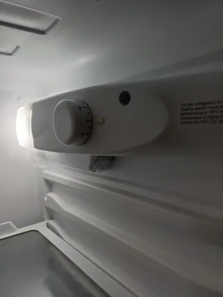 NEVERA INDESIT A+ 174X55 SEGUNDAMANO