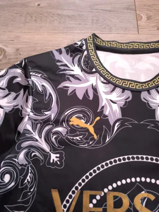 Camiseta Italia x Versace Negra