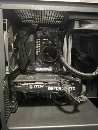 Tarjeta Gráfica MSI GeForce RTX 3060 Ventus 2x 8Gb