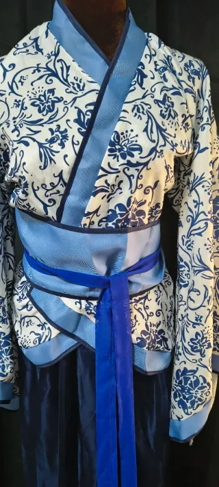Traje Hanfu Chino Azul y Blanco