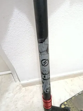 Patinete de saltos infantil