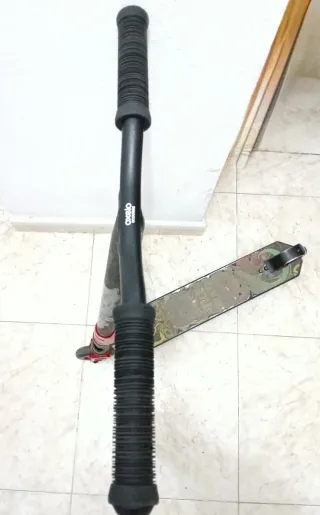 Patinete de saltos infantil