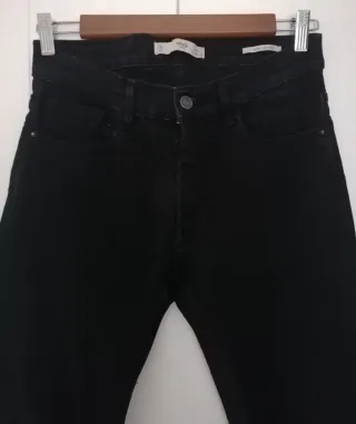 Vaqueros negros Mango Talla M