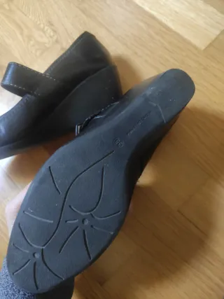 Zapatos negros piel