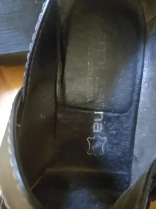 Zapatos negros piel