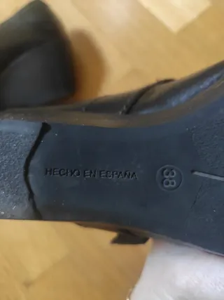 Zapatos negros piel