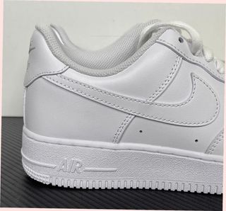 Nike Air Force 1 Low '07 Talla 39