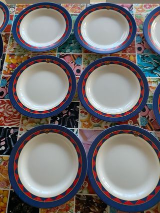 Platos Barça Porcelana Azul y Blanco