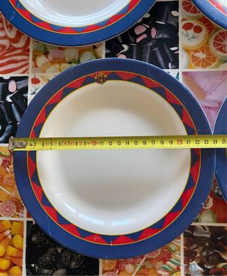 Platos Barça Porcelana Azul y Blanco