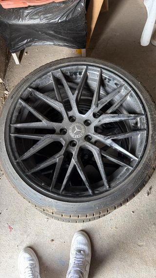 Llantas Japan Racing JR28 Negras