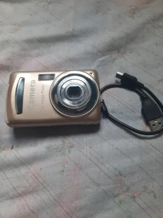 Cámara Digital Beige/Plata
