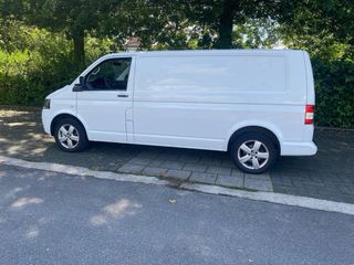 Volkswagen Transporter T5 2011