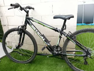 Bicicleta de adulto negra