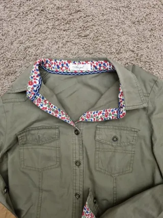 Camisa verde mujer con coderas