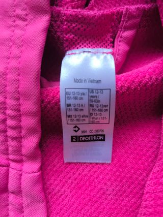 Albornoz niño T.12/13 Nabaiji rosa con capucha.