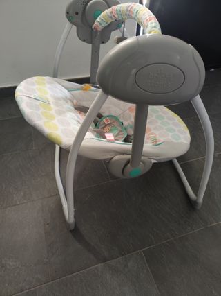 Columpio eléctrico para bebé