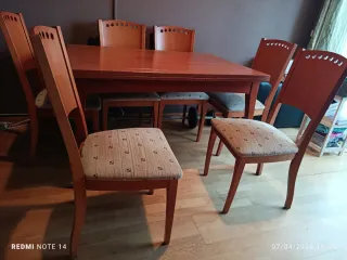 Conjunto mesa de comedor y 6 sillas
