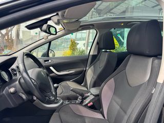 Peugeot 308 2012