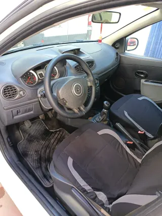 Renault Clio 2009