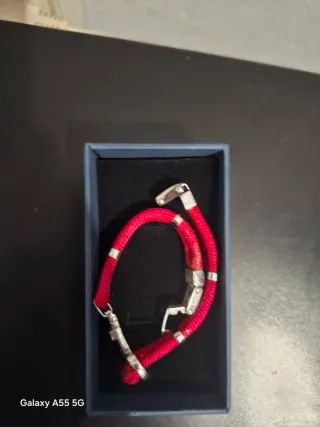 Pulsera Ancla Cruz Plata y Cordón Rojo