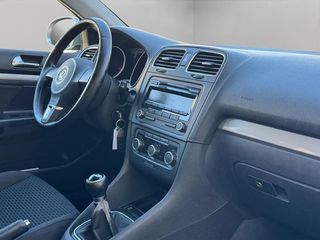 Volkswagen Golf Variant Advance 1.6 TDI 105 CV DPF