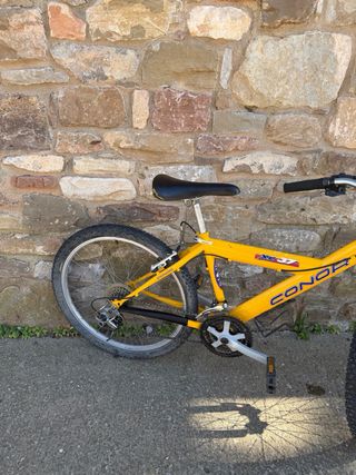 Bicicleta Conor amarilla - Paseo/Iniciación