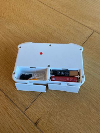 Mini dron micro dron que cabe en el mando