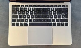MacBook Air 13” 2019 Plata/Gris Espacial